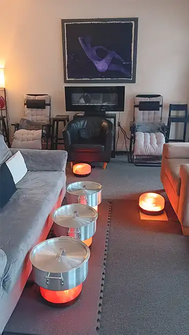 FROH Wellness Spa can serve a group of 2, 4, 6, 8.